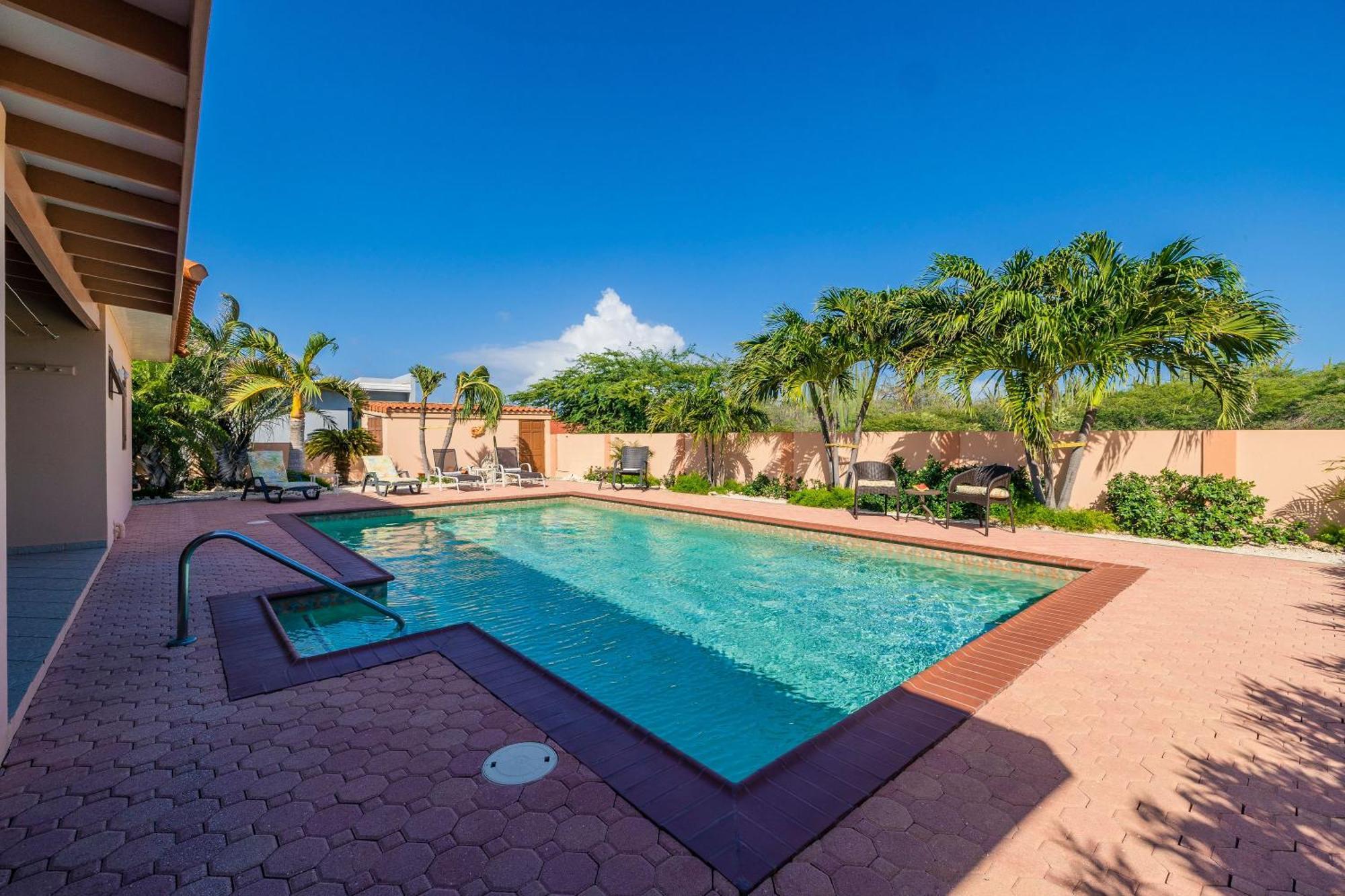 Sunrise Villa Is Gorgeous For Daily Views Of Sunrises And Sunsets Palm Beach Bagian luar foto